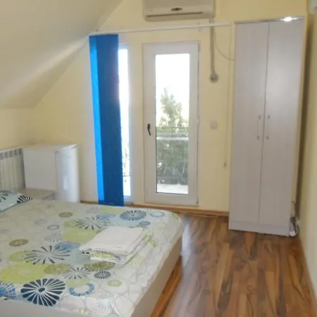 Casa De Vacanta Mady Guest house Navodari