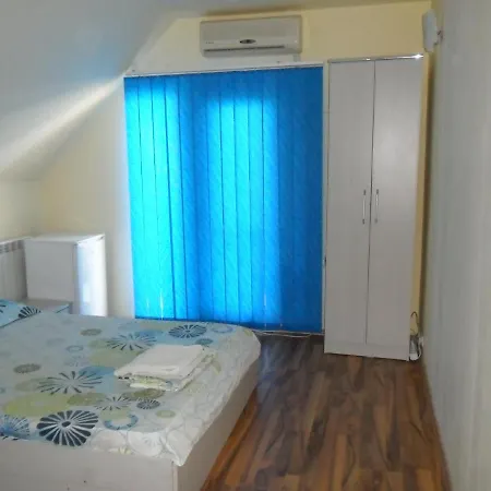 Casa De Vacanta Mady