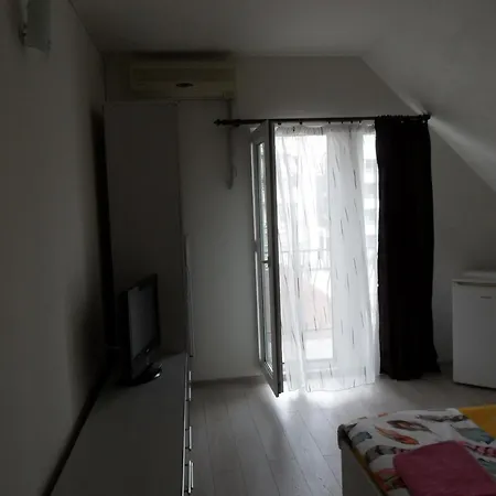 Casa De Vacanta Mady Pensionat Năvodari